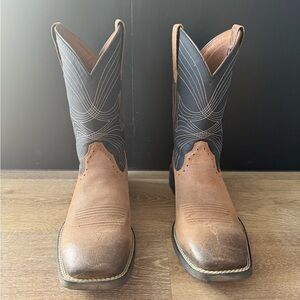 Ariat Tan Western Boots